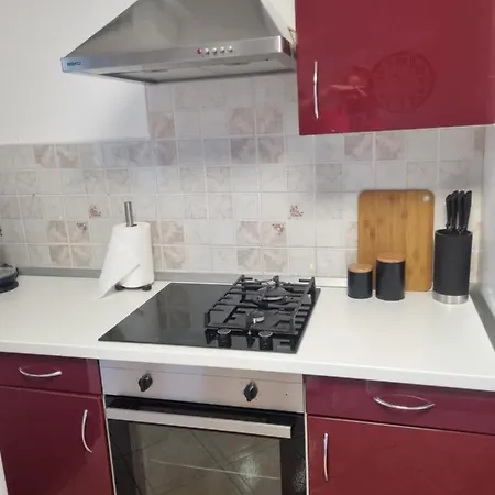 Apartma Lumas Apartment *