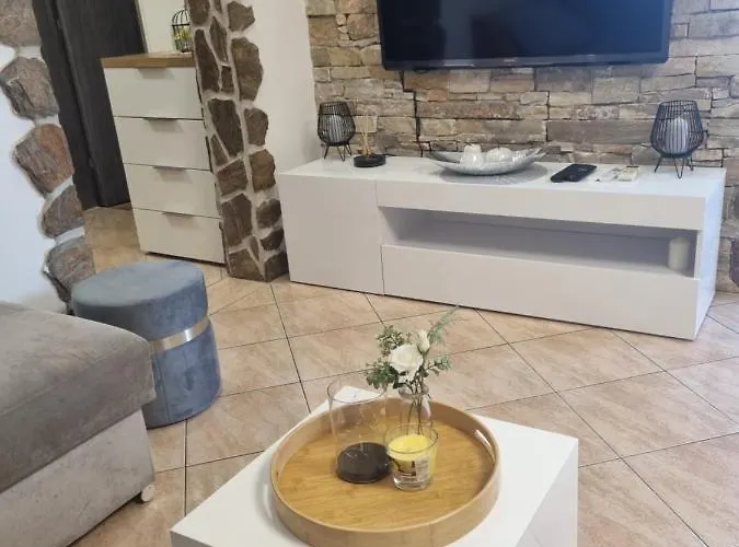 Apartma Lumas * Κόπερ
